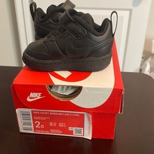 Nike Court Borough Low